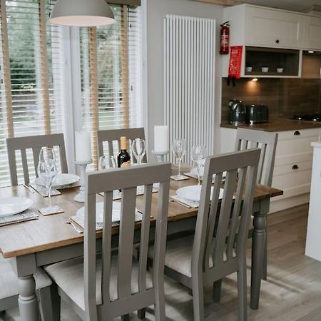 Casa Di Lusso Luxury Lodge Woodhall Spa Luaran gambar