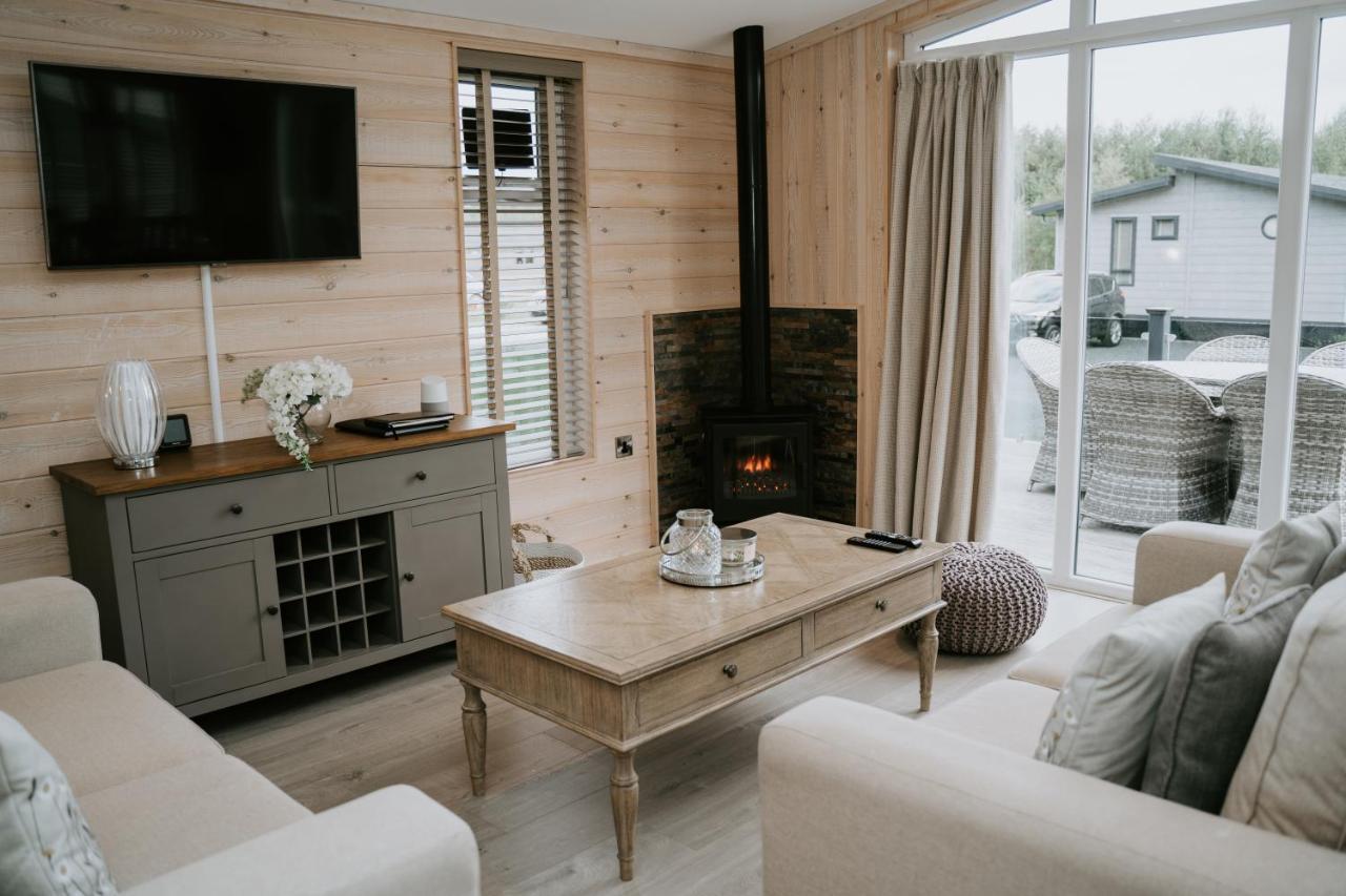 Casa Di Lusso Luxury Lodge Woodhall Spa Luaran gambar