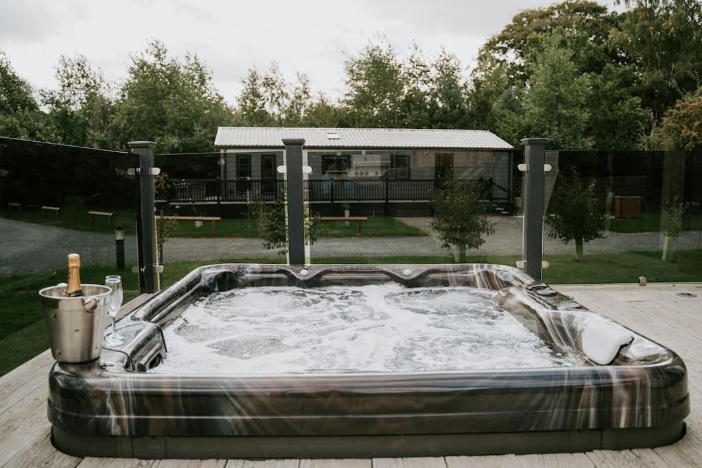 Casa Di Lusso Luxury Lodge Woodhall Spa Luaran gambar